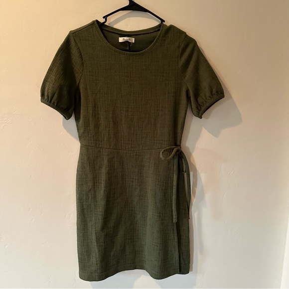 Madewell Crosshatch Puff-Sleeve Faux-Wrap Mini Dress Olive Green - Picture 5 of 11
